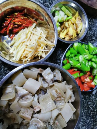 红烧牛蹄步骤3