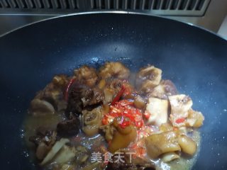 焖汁猪蹄步骤8