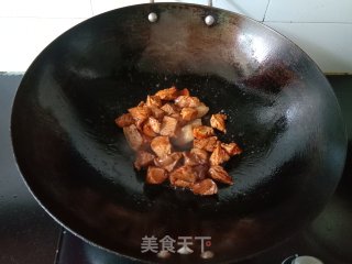 春笋胡萝卜烧肉步骤6