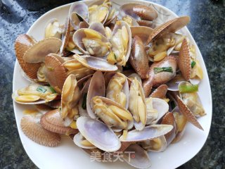 爆炒油蛤步骤8