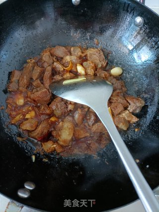 驴肉粉丝煲步骤6