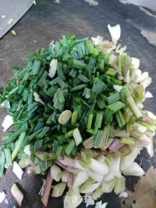 荞头爆炒盘龙黄鳝步骤4