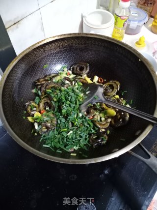 荞头爆炒盘龙黄鳝步骤10