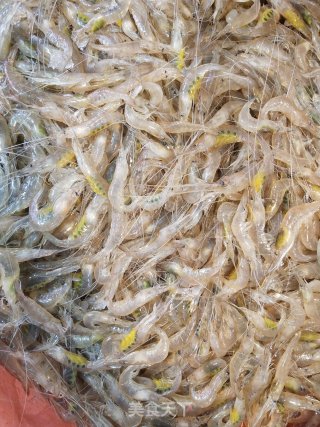 辣椒炒白虾步骤1