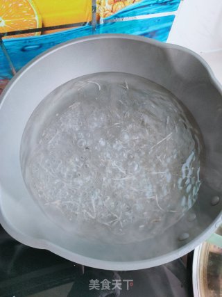 油菜炒粉条步骤4