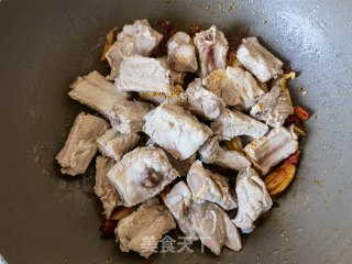 糯玉米莴笋炖排骨步骤10