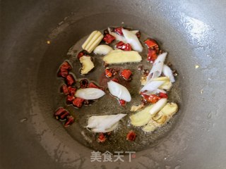 糯玉米莴笋炖排骨步骤7