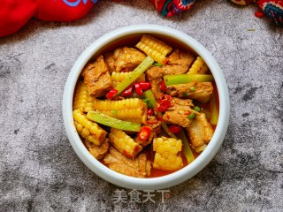 糯玉米莴笋炖排骨步骤22