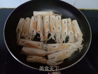 千张金针菇卷步骤10