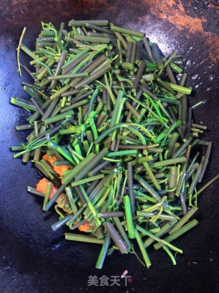野葱炒蕨菜步骤6