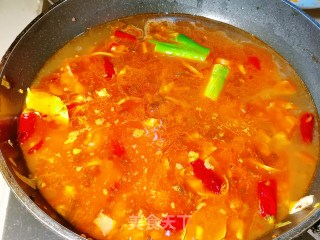 麻辣酸菜豆腐鱼步骤4