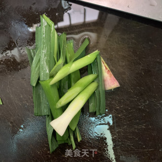 荷兰豆炒鲍鱼步骤1