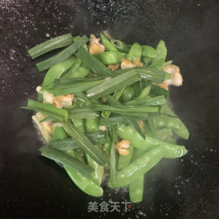 荷兰豆炒鲍鱼步骤10