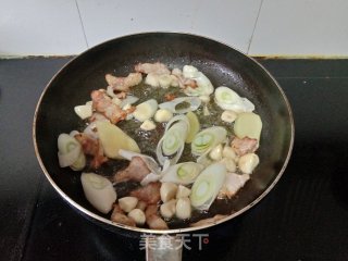 干锅肉片步骤7