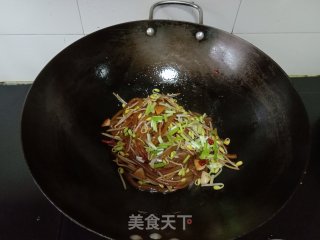 黄豆芽炒红薯粉步骤8
