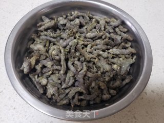 蒜苔炒枸蒲穗步骤3