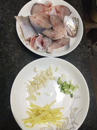 酱烧马友鱼步骤4