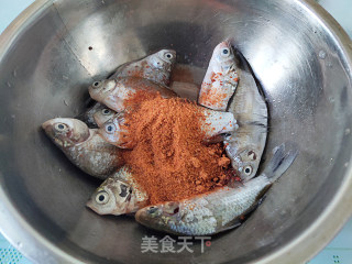 烤孜然小鲫鱼（空气炸锅）步骤4