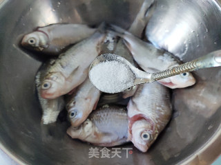 烤孜然小鲫鱼（空气炸锅）步骤3