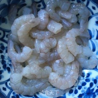 香辣虾仁土豆条步骤1