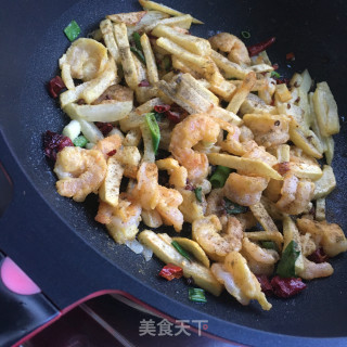 香辣虾仁土豆条步骤12