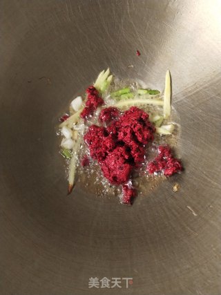 红糟炒油蛤步骤4