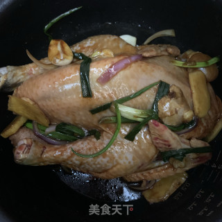 电饭煲焖鸡步骤6