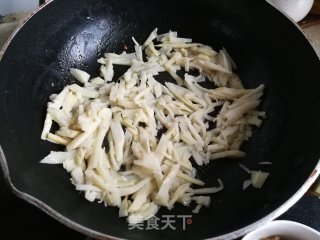 腌菜春笋炒肉丝步骤6 腌菜春笋炒肉丝步骤6