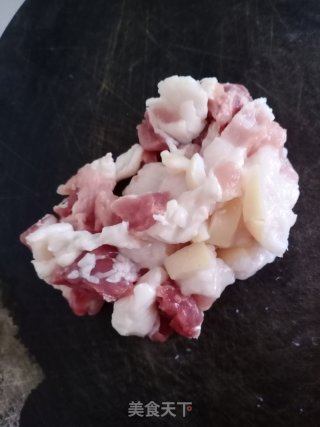 包菜五花肉步骤2