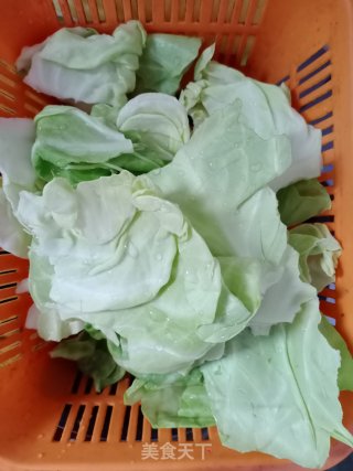 包菜五花肉步骤1