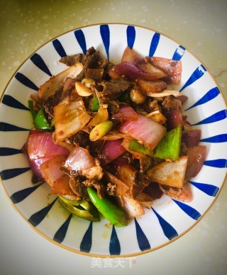 青椒洋葱炒羊肉步骤11