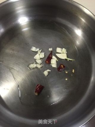 干扁豆炒腊肠步骤5