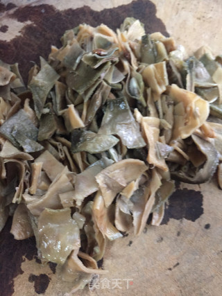 干扁豆炒腊肠步骤4