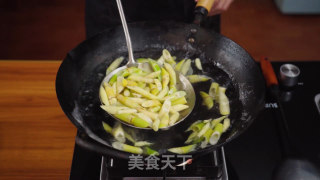 春笋焖鸭步骤2