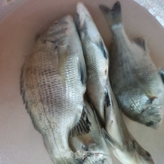 清蒸海福鱼步骤1