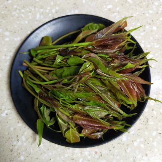 香椿芽煎蛋步骤1