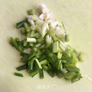 鸡蛋虾仁炒芦笋步骤4