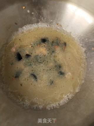 皮蛋苋菜煲步骤6