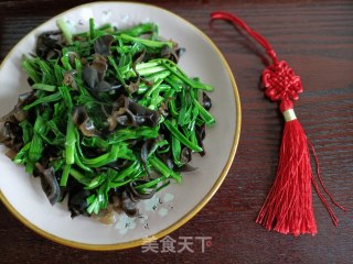 蒜苗炒木耳步骤15