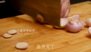 改良版三杯鸡，比传统做法简单还好吃，一周五天都想吃它步骤2