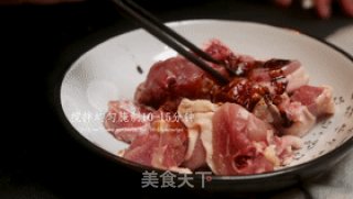 改良版三杯鸡，比传统做法简单还好吃，一周五天都想吃它步骤3