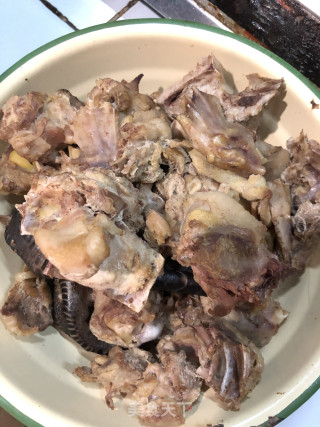 青椒烧鸡步骤1