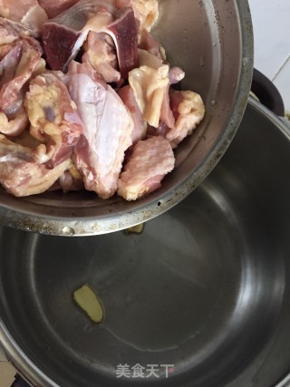 素鲍鱼焖鸡步骤5