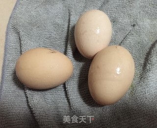 艾叶炒蛋步骤1
