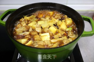 五花肉炖春笋步骤10