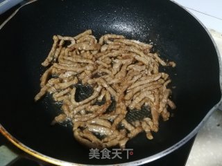 笋丝炒牛肉步骤3