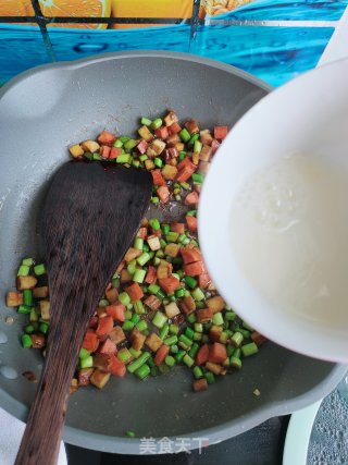 香干炒三丁步骤11 香干炒三丁步骤11