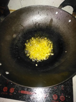 芦笋炒白菇步骤3