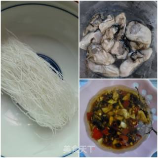 生蚝煮粉丝步骤1 生蚝煮粉丝步骤1