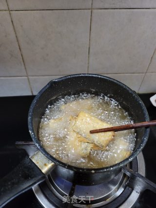 蒜子焖带鱼步骤6
